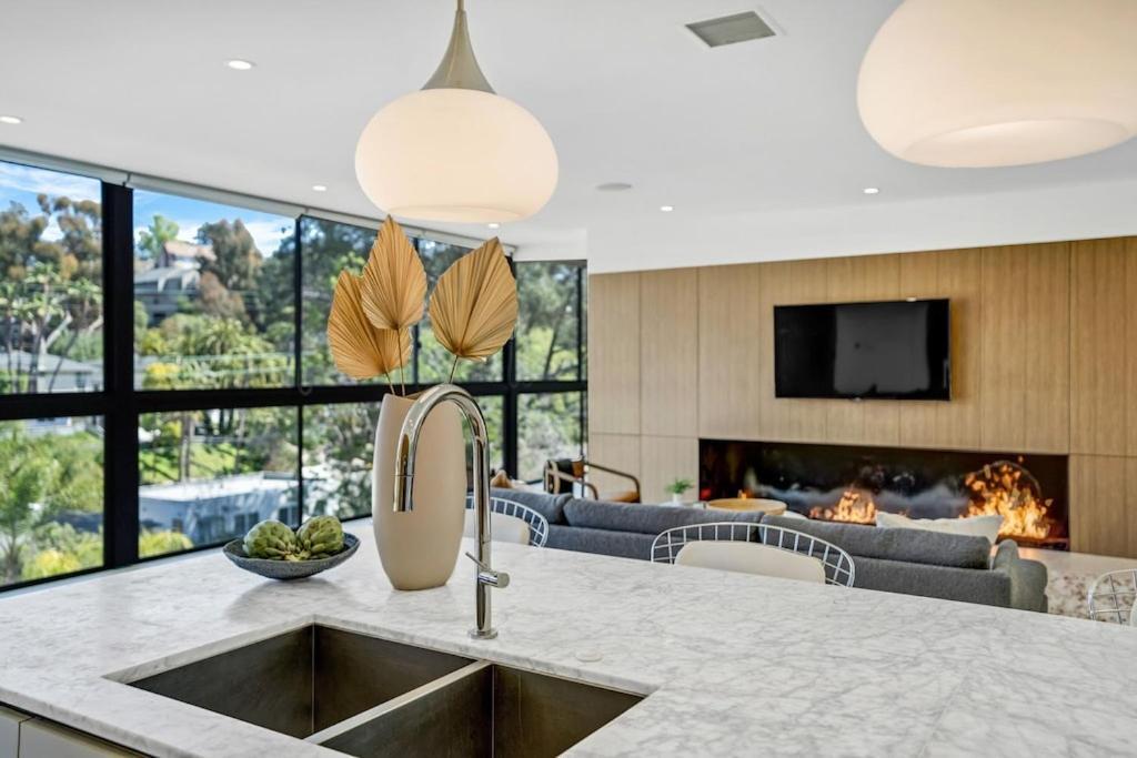 Experience Eco-Luxury At Its Finest - Centrally Located Clea House In San Diego! Eksteriør billede